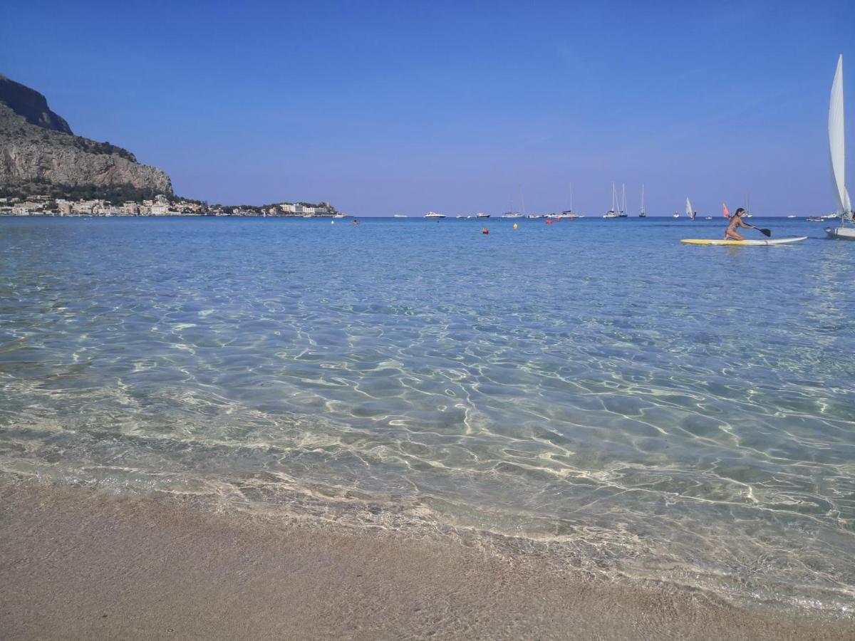 Villa Lea Mondello Exteriör bild